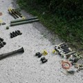 (Foto) Muškarac bežao od policije, pa bacao oružje kod Zenice: Pronađeni pištolj, municija i minsko-eksplozivna sredstva