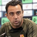 Ćavi ostaje trener Barselone najmanje do 2025. godine