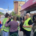 Žena gađala termosom redarku na blokadi nadvožnjaka u Pivari