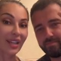 Isplivao snimak cece i bliskog prijatelja Čede Jovanovića: Ražnatovićka i Aleksandar Kos u transu, pevaju njene hitove: "Moja…