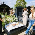 Prvi susret Suzane Jovanović i Viki Miljković posle napuštanja Granda: Evo kako je reagovala Sašina udovica (Video)
