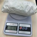 Uhapšen Nišlija sa kilogramom amfetamina, u stanu mu pronađena i municija