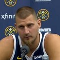 VIDEO Jokić urnebesnom opaskom nasmejao sve: Napravio pauzu, a sada se to prepričava