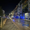 Beba pala sa IV sprata zgrade: Devojčica prevezena u bolnicu, na licu mesta policija (FOTO)