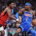 Oklahoma pobedila Hjuston na početku nove sezone u NBA ligi, Golden Stejt bolji od Lejkersa