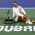 Dubai: Pegula lako do desete titule