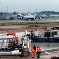 Srušio se vojni avion kod američke vaduhoplovne baze