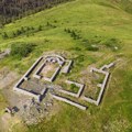 Misterija nebeskih stolica: Skrivali je vekovima na vrhu planine, pa na dubini našli dokaze koji menjaju sve: Neverovatno…
