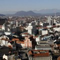 Slovenija: Prosečna neto plata u aprilu oko 1.420 evra, realno manja nego u martu