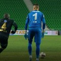 Ovo se ne viđa često: Prikrao se iza leđa i dao gol (VIDEO)