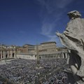 Kanonizovan „božji influenser“: Papa Lav XIV proglasio prvog milenijalskog sveca katoličke crkve