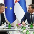 Sastali se Mali i Sijarto