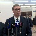 Vučić: Lajen u Davosu istakla želju EU za nezavisnost, očekuje se odgovor Trampa