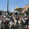 MUP izneo procenu o broju okupljenih u Novom Sadu