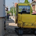 „Obećanja preko glave“ – čekajući asfalt, stanovnici Donje Vrežine sami plaćaju uređenje ulice