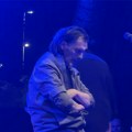 VIDEO: Goran Bare prekinuo koncert zbog zdravstvenog stanja