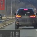 Bahato! Mladić divljao automobilom "BMW" po Beogradu: Nagazio gas - Šok kad ga je zaustavio presretač