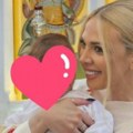 Pevač krstio ćerku Milica Todorović kumovala, objavila emotivne momente iz crkve: "Najsvetiji čin, uz Božiju pomoć"
