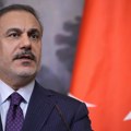 Izrael vodi genocidni rat u Gazi, svet se sve više distancira: Fidan: Stajati uz genocidni Izrael više nikome ne koristi u…
