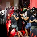 Protest u Novom Sadu: Govori, neredi, intervencija policije i zahtev za raspisivanje izbora