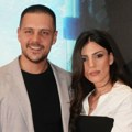 Bikovićeva supruga se osamila sa sinom: Pokazala šta jede mali Vasilije, ali i kakva raskoš ih okružuje - Ivana pleni lepotom…