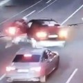 Pogledajte kako je oboren policajac na motoru u Takovskoj: Oglasio se MUP nakon nesreće