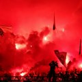Haos na utakmici, huligani sa fantomkama počeli da biju druge navijače i izazvali nerede VIDEO