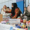 FOTO: Na humanitarnom bazaru na Klisi, Novosađani prikupili više od 10 hiljada evra za lečenje troje dece