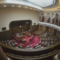 Опозиција покренула иницијативу за неповерење влади пре скоро месец дана - расправа још неизвесна (ВИДЕО)
