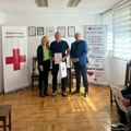 Priznanja za 40 puta datu krv obeležili Nacionalni dan dobrovoljnih davalaca krvi (foto)