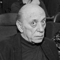 Стрељали му оца кад је имао 5 година: Са 10 почео да свира како би породица имала за хлеб! Животна прича Тозовца: Ево шта је…