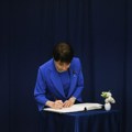 Takaiči poručila Zelenskom da će Japan nastaviti da vrši pritisak na Rusiju