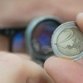 Vladimir ovu kovanicu od 2 evra prodaje za 4.000 evra: Nude mi zlato i automobile za nju, ali neću spuštati cenu