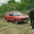 Britanci kupili Juga za 650 evra i potpuno ga transformisali: Discovery objavio fotografije pre i posle i poslao poruku Srbiji
