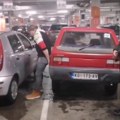 Neverovatno parkiranje u Kragujevcu: Kad nemate talenta za parkiranje ali imate rešenje (video)