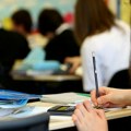Produžetak školske godine: Od pet dana u osnovnim školama, do 25 u gimnazijama