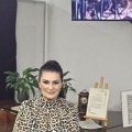 "Pomolim se bogu, zapalim sveću, pa na pregled": Naša pevačica rodila ćerku u 52. godini, nakon trudnoće smršala 9 KG…