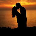 Strastvenu ljubav većina ljudi doživi dva puta u životu