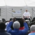 Papa oštro upozorio kriminalne grupe koje eksploatišu migrante