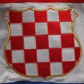 Obnovljen mural HOS-a sa ustaškim simbolima u Rijeci