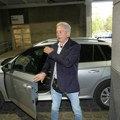 Poznato vreme i mesto sahrane brata Miroslava Ilića: Tragedija potresla Mrčajevce, pevač slomljen od bola