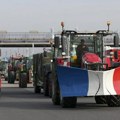 Počela blokada poljoprivrednika u Parizu, traktorima vrše pritisak na Vladu