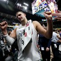 VIDEO Jokić piše istoriju kakvu će teško iko ponoviti: Niko ne može ni da mu priđe, čeka ga izazov koji još nije…
