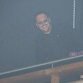 (Paparaco) stiže treća snajka: Igor Kojic na tatinom koncertu sa novom devojkom: Lepa brineta ponosno pozira u lozi