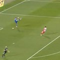 Катаи никада у животу није постигао лакши гол, кикс голмана Чукаричког обилази Србију! Погледајте како је Лазар Каличанин…