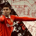 Casemiro, glavni glumac u kostimu vodonoše