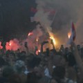 VIDEO Za kraj bakljada i "ko ne skače, taj je ćaci": Novi snimak iz drona sa veličanstvenog skupa na Slaviji