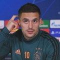 Tadić posle 16 godina ponovio scenario: Holanđani raspamećeni što je došao, ne prestaju da ga hvale