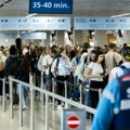 Štrajk obezbeđenja usporava promet na amsterdamskom aerodromu Shiphol