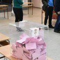 Pet opozicionih izbornih lista objavile zajednički plan za smenu SNS vlasti u Kragujevcu